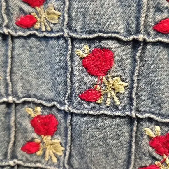 Vintage 90's NEW Denim Dress Embroidered Roses Floral Faux Wrap Button Size M - Picture 4 of 16
